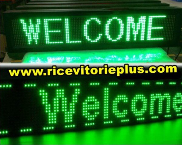 Display a LED scorrevole semi esterno