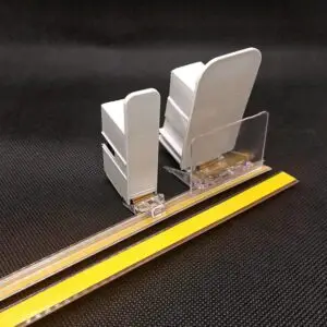 Binario da 1 metro con biadesivo per spingitori